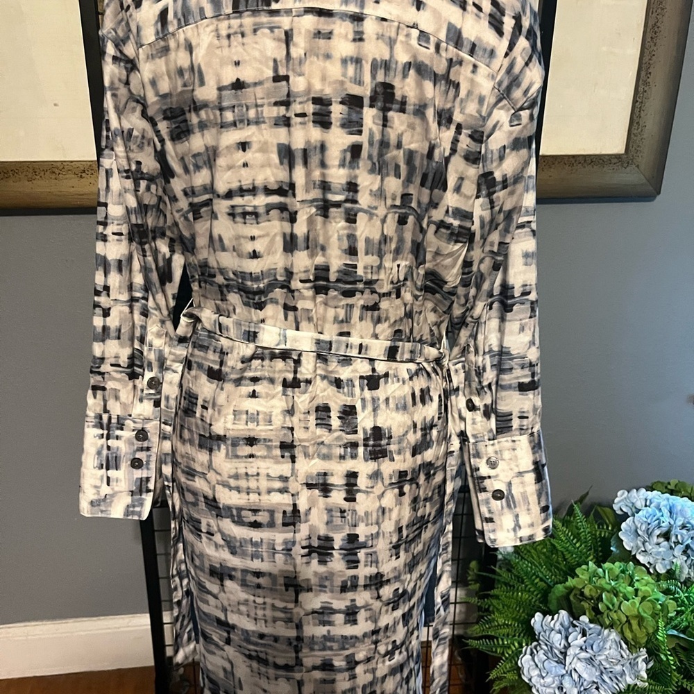 Banana Republic Monochrome Patterned Midi Dress - Picture 7 of 12